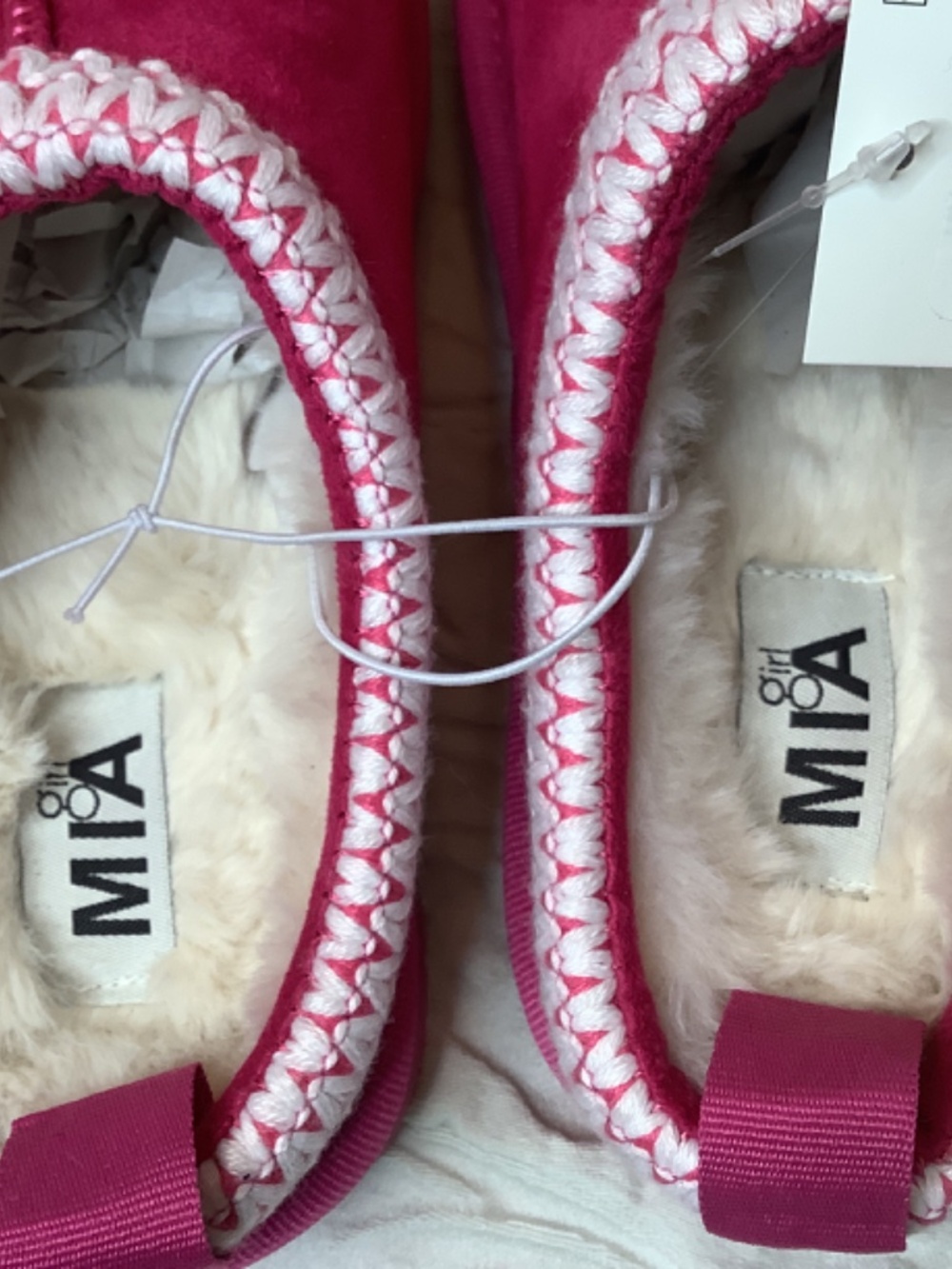 NWT Girl Mia Fushia‎ Hot pink suede clogs big girl sz. 4 or women’s 6 - Picture 6 of 11